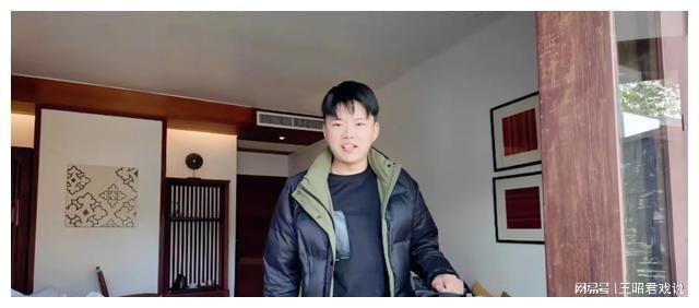 教主vs阿顺直播视频,一场没有剧本的人设碰撞,到底谁赢了? 教主vs阿顺直播视频,一场没有剧本的人设碰撞,到底谁赢了?