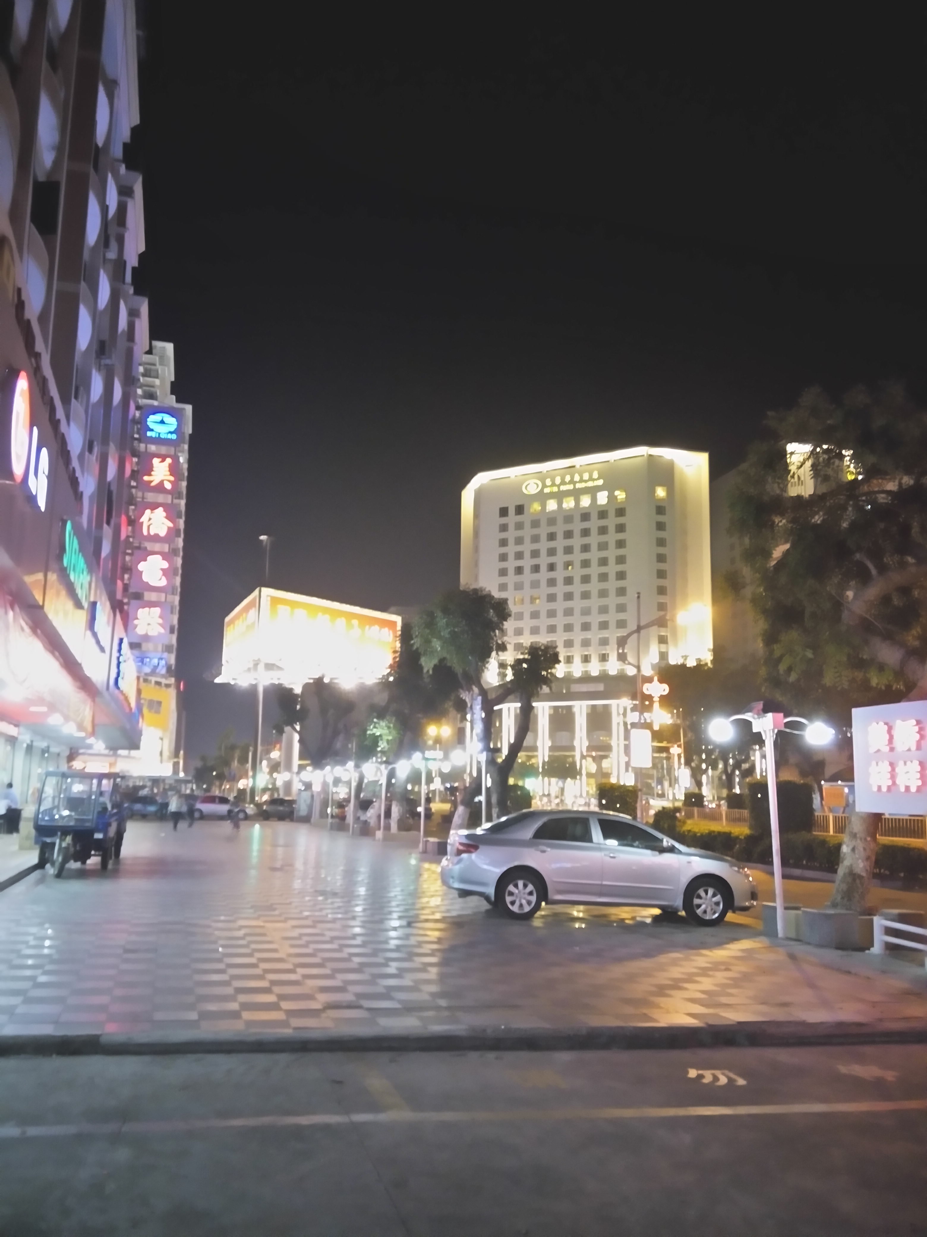 梅州vs汕头夜景直播视频,我蹲了三个晚上,发现这两座城的夜,完全不是一个路子 梅州vs汕头夜景直播视频,我蹲了三个晚上,发现这两座城的夜,完全不是一个路子